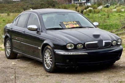 Bursa’da gümrük kaçağı otomobil ticaretine geçit yok