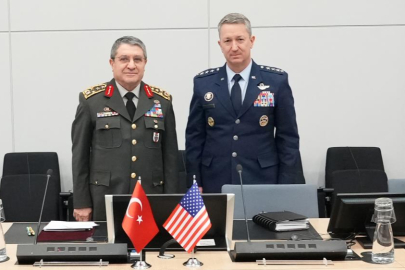 Genelkurmay Başkanı Bayraktaroğlu, ABD Genelkurmay Başkanı Caine ile bir araya geldi