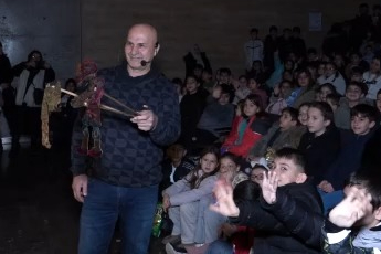 Osmangazi’de Karagöz’e çocuklardan büyük ilgi