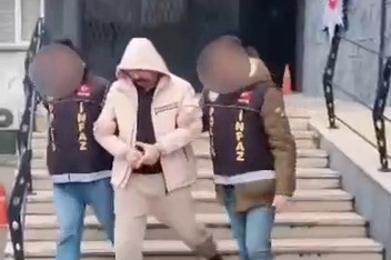 Bursa'da aranan 3 şahıs yakalandı