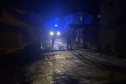 Bakım yaptığı silahının ateş alması sonucu ağır yaralandı