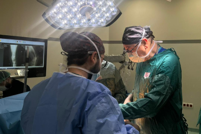 Artroskopik cerrahi ile omuz ağrılarına son