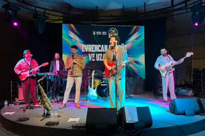 Bursa’da Evrencan Gündüz ile ‘Caz Pazarı’