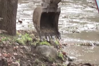 Büyükşehir'den Misi'de dere ve çevre temizliği