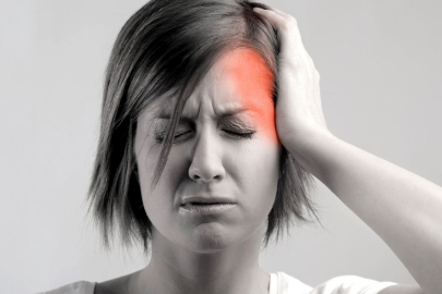 Diş sıkma ve kötü duruş, baş ağrısına sebep oluyor