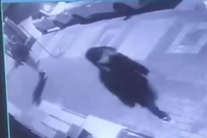 Bursa'da park halindeki araçlara yumruklu saldırı