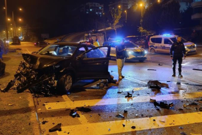 Bursa'da feci kaza: 3 ağır yaralı