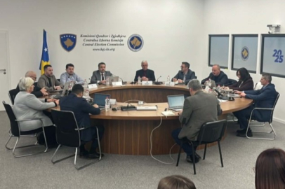 Kosova'da oylar yeniden sayılıyor