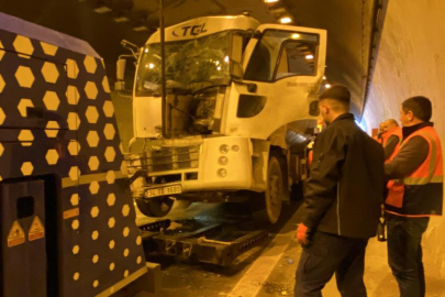 TEM'de zincirleme kaza: Trafik durma noktasına geldi