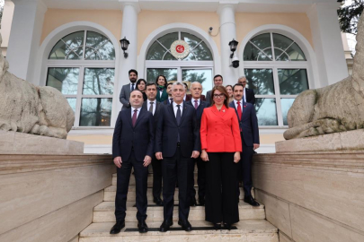 Ticaret Bakanı Bolat, Macaristan'da