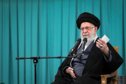 Hamaney: ABD bir savaş başlatırsa bu savaş bölgesel olacaktır