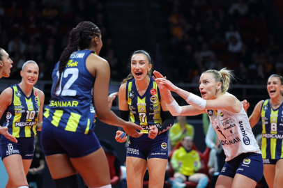 Pota ve filedeki derbilerde Fenerbahçe'den çifte zafer