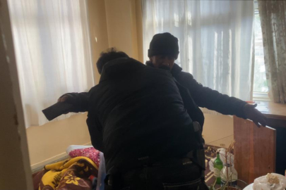 Balkondan tırmanıp girdiği evde 2 gün yaşadı