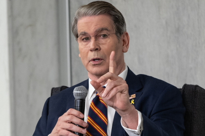 ABD Hazine Bakanı Bessent: "İran'da dolar kıtlığı oluşturduk"