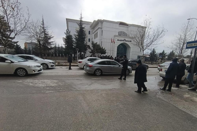 Zincirleme trafik kazası: 1 yara