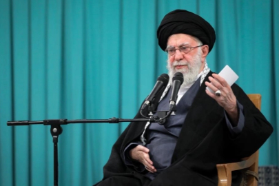 Hamaney'den devrim kutlamalarına katılım çağrısı