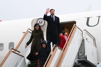 ABD Başkan Yardımcısı Vance, Azerbaycan'da