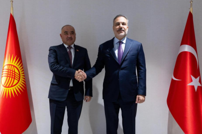 Bakan Fidan, Uulu ile görüştü