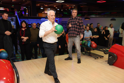 Büyükşehir'de bowlingle motivasyon