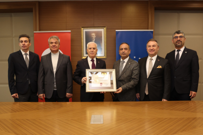 Büyükşehir, 'Sağlığı Geliştiren Belediye' ünvanını yeniledi