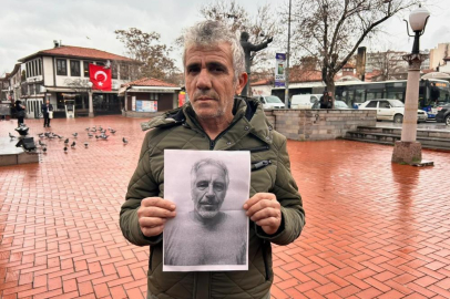 Epstein'e benzetilen adam çareyi taşınmakta buldu