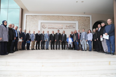 BTÜ’de personele vefa ödülü