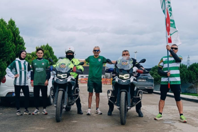 Bursa'da Sevgililer Günü'nde şampiyonluk sloganıyla koşu...