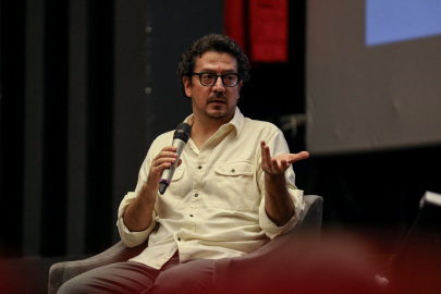 Karaçelik'in yeni filmi Bursalılarla buluştu