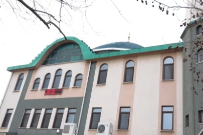 Osmangazi'de camiler Ramazan’a özenle hazırlandı