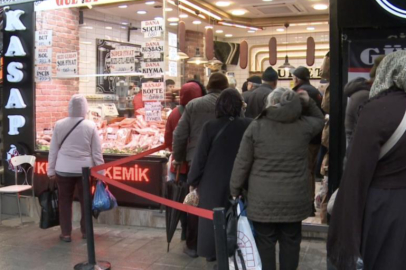 Bursa’da Ramazan öncesi çarşı ve pazarlarda yoğunluk