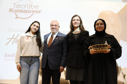 Başkan Özdemir gençlerle buluştu