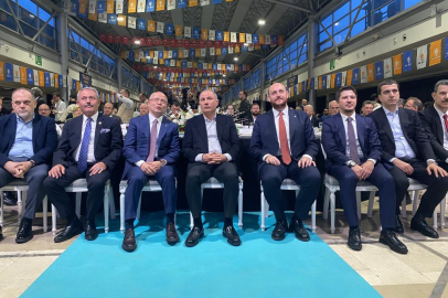 Bursa'da AK Parti Teşkilatı vefa iftarında buluştu