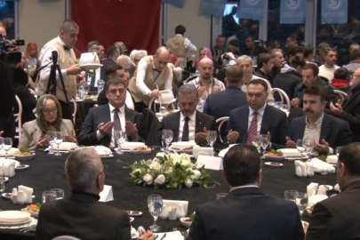 Bursa'da Ülkü Ocakları'nın düzenlediği iftarda birlik vurgusu