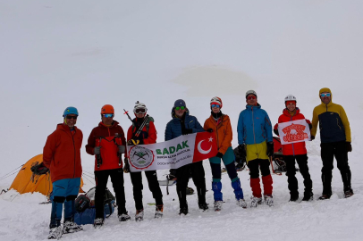 Bursa Alpin Dağcılık İhtisas Spor Kulübü’nden Uludağ’da Nefes Kesen Kış Tırmanışı