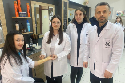 Bursa'da öğrencilerden gerçeği aratmayan özel efekt makyaj