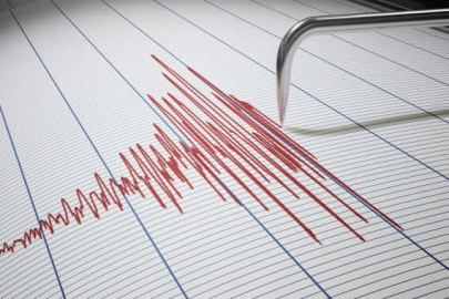 Antalya'da korkutan deprem