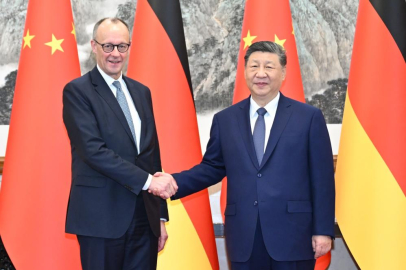 Almanya Başbakanı Merz, Çinli lider Xi ile bir araya geldi