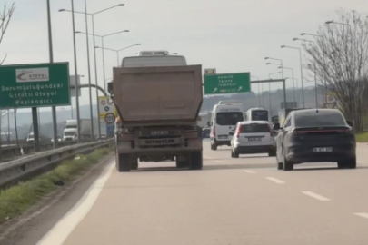 Bursa'da hafriyat kamyonu tehlike saçtı