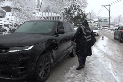 Uludağ'ın zirvesine jandarma engeli