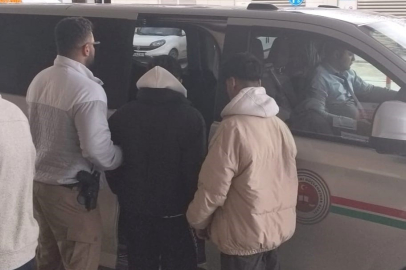 Bursa'da uyuşturucu tacirleri kıskıvrak yakalandı