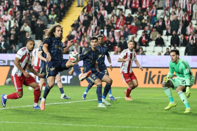 Fenerbahçe şampiyonluk yarışında ağır yara aldı