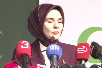 Bakan Göktaş'tan 15 yaş altı sosyal medya düzenlemesi mesajı