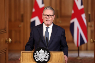 Starmer: "İngiltere, ABD ve İsrail'in saldırılarına katılmayacak"