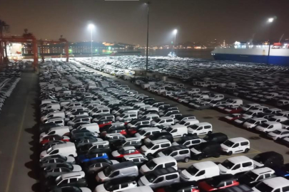 Haydarpaşa Limanı'nda gece mesaisi