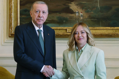 Cumhurbaşkanı Erdoğan, İtalya Başbakanı Meloni ile telefonda görüştü