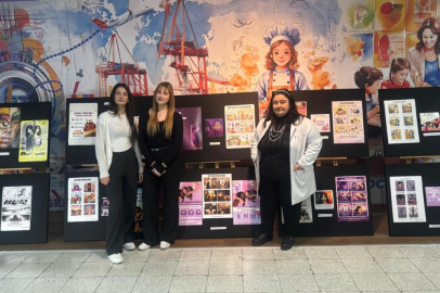 Bursa'da liseli öğrencilerden 8 Mart'a anlamlı sergi