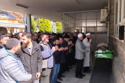 Küçük Öykü, gözyaşları arasında Bursa'da toprağa verildi