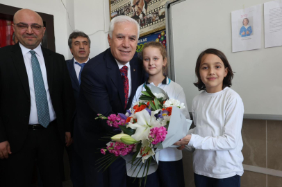 Başkan Bozbey, minik başkanın ricasını kırmadı