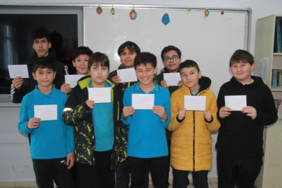 Yaşları küçük, yürekleri büyük öğrencilerden duygulandıran hareket