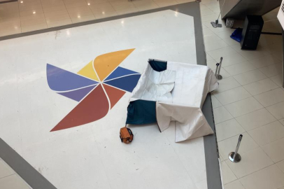 Bursa'da AVM'de esrarengiz ölüm